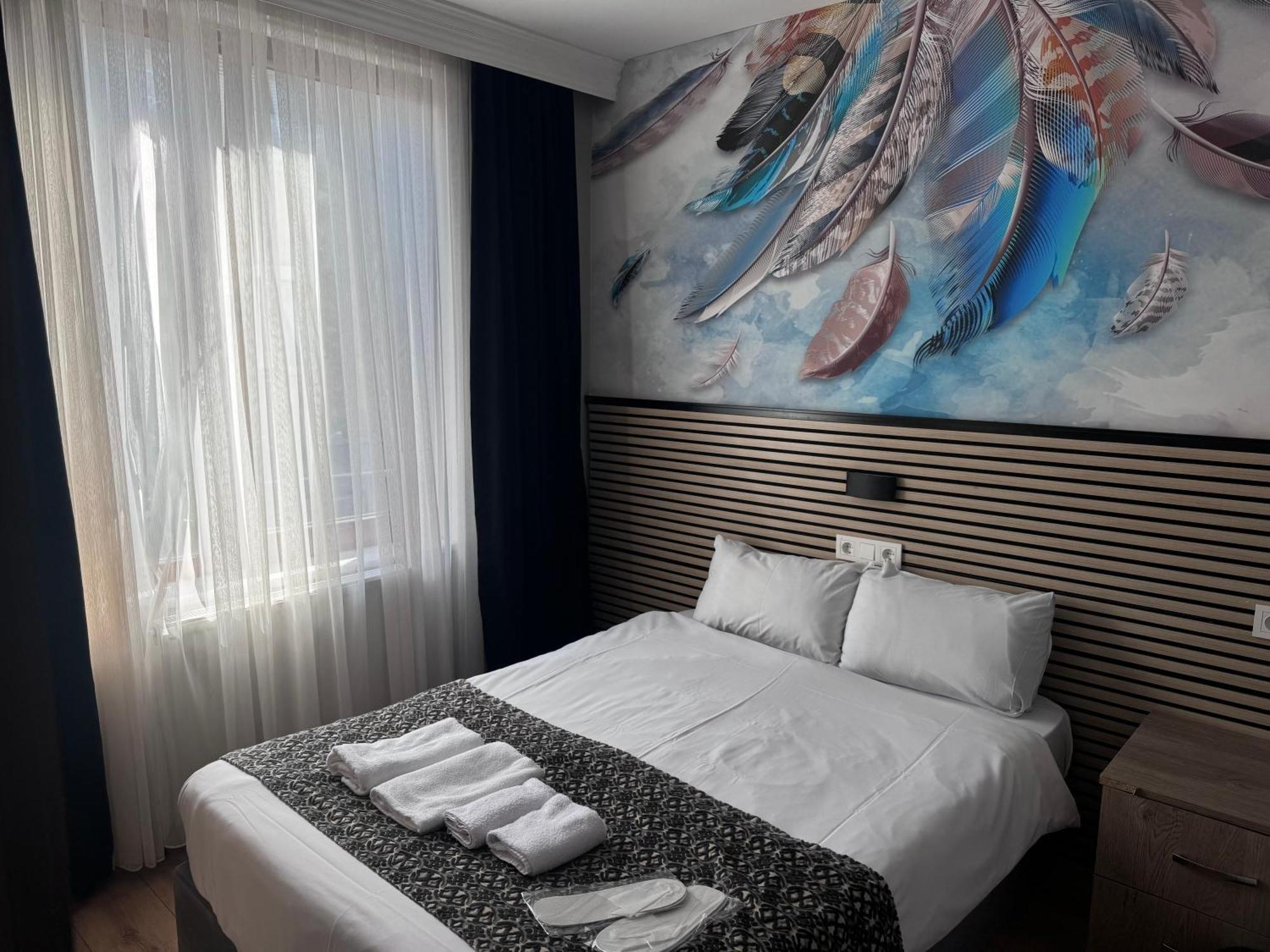 Rozza Hotel อิสตันบูล ภายนอก รูปภาพ