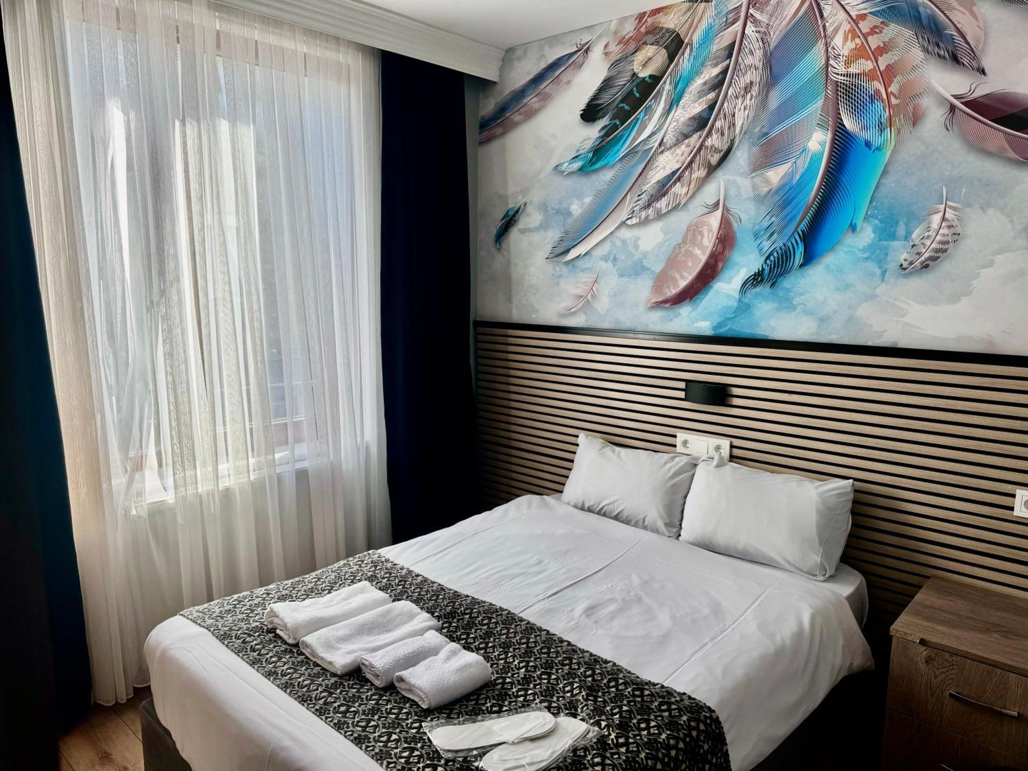 Rozza Hotel อิสตันบูล ภายนอก รูปภาพ