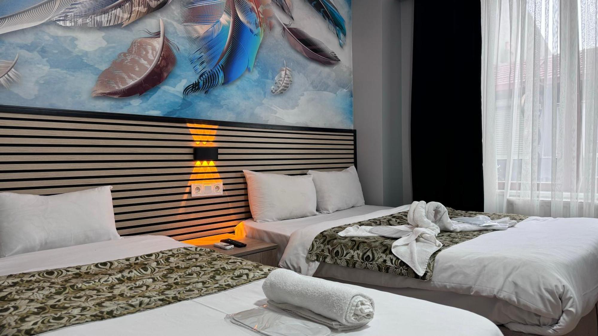 Rozza Hotel อิสตันบูล ภายนอก รูปภาพ